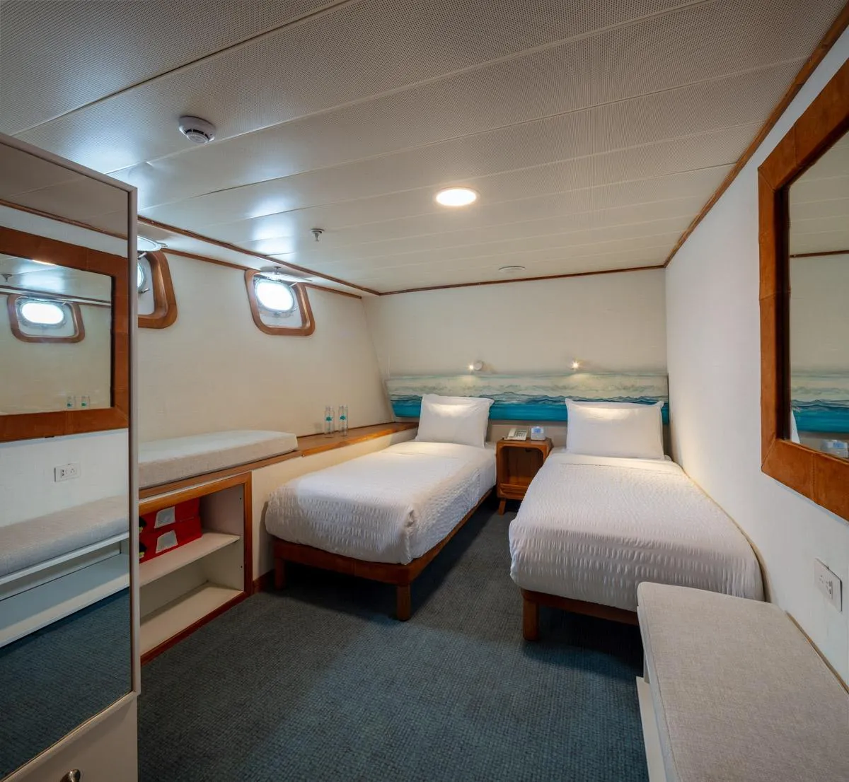 Coral II cabin