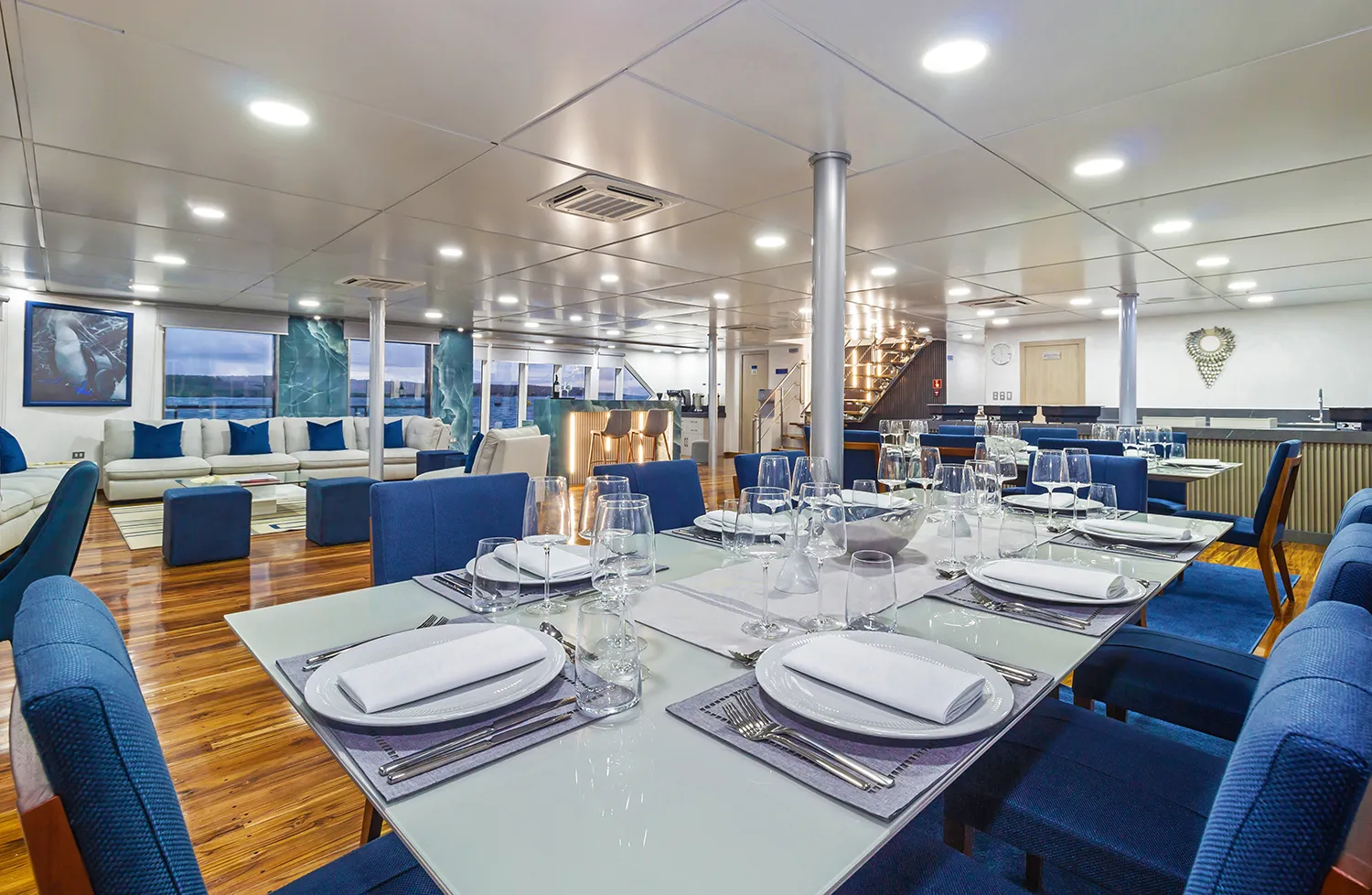 Cormorant Catamaran II restaurant