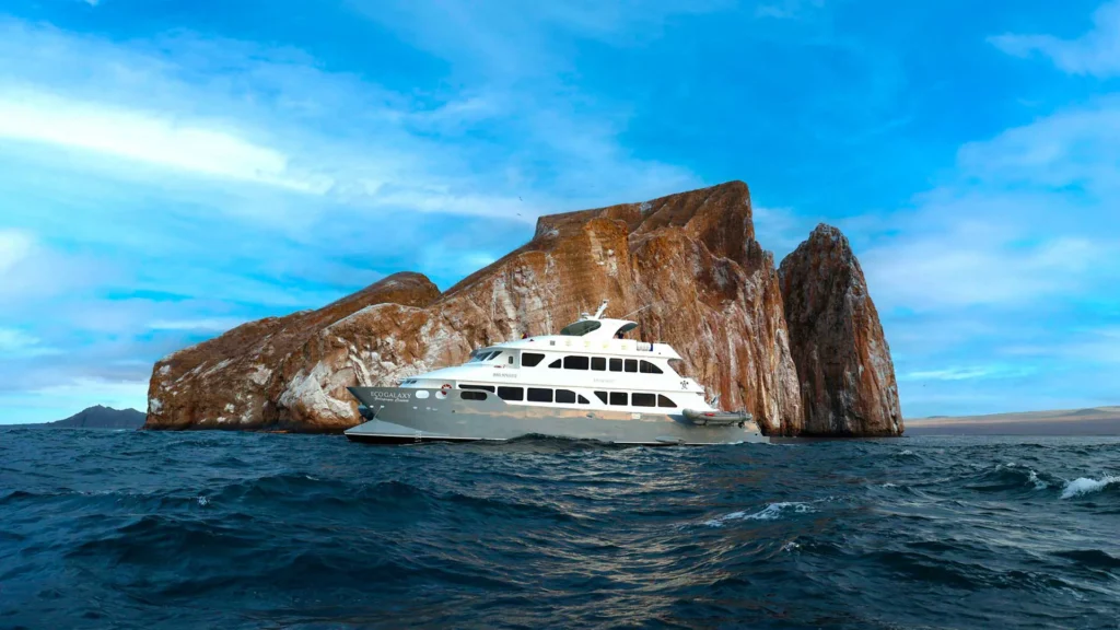 Ecogalaxy Catamaran Galapagos Exterior