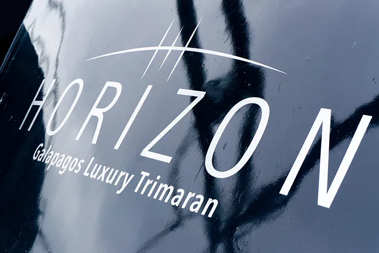 Galapagos Horizon Yacht Exterior