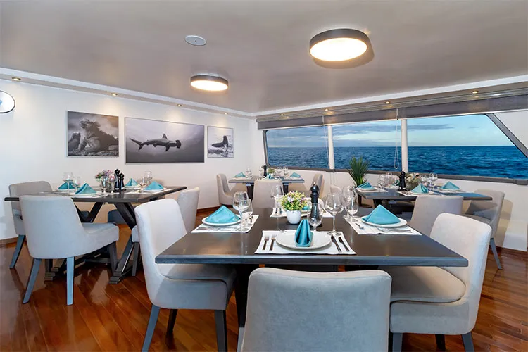 Galapagos Horizon restaurant