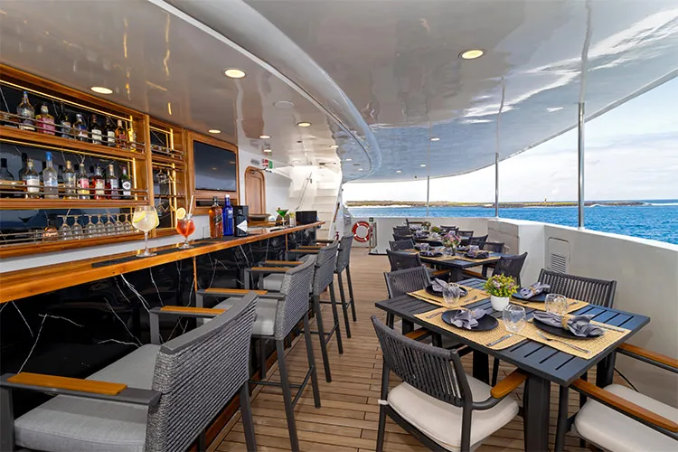 Galapagos Horizon restaurant