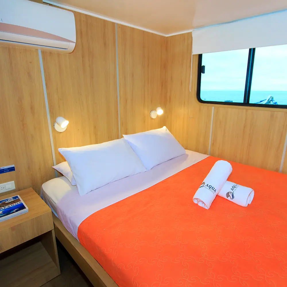 M/Y Aqua cabin