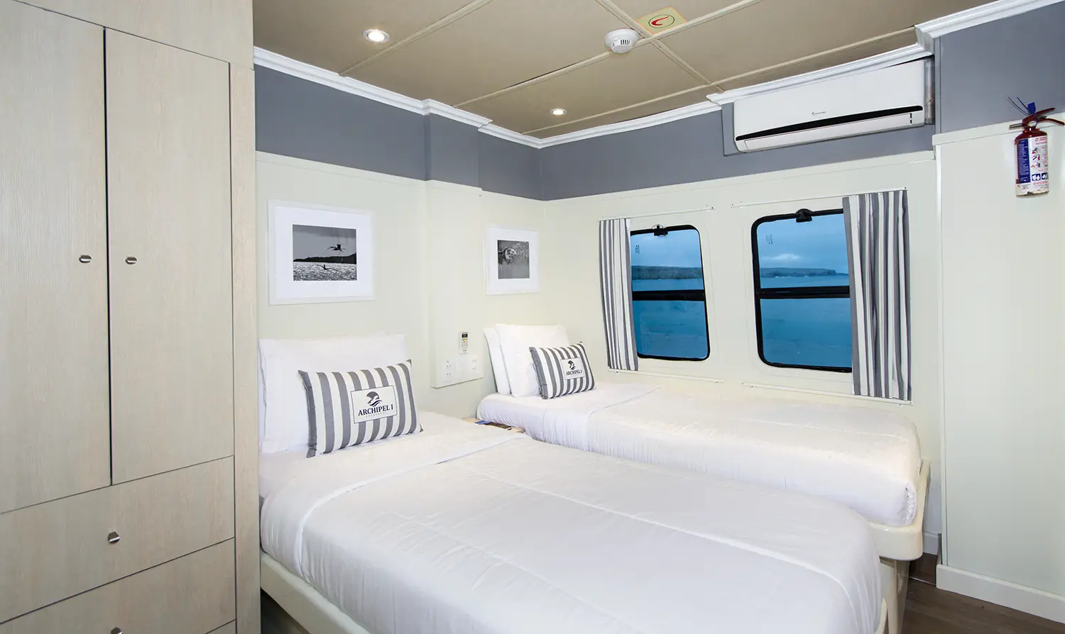 M/C Archipel I cabin