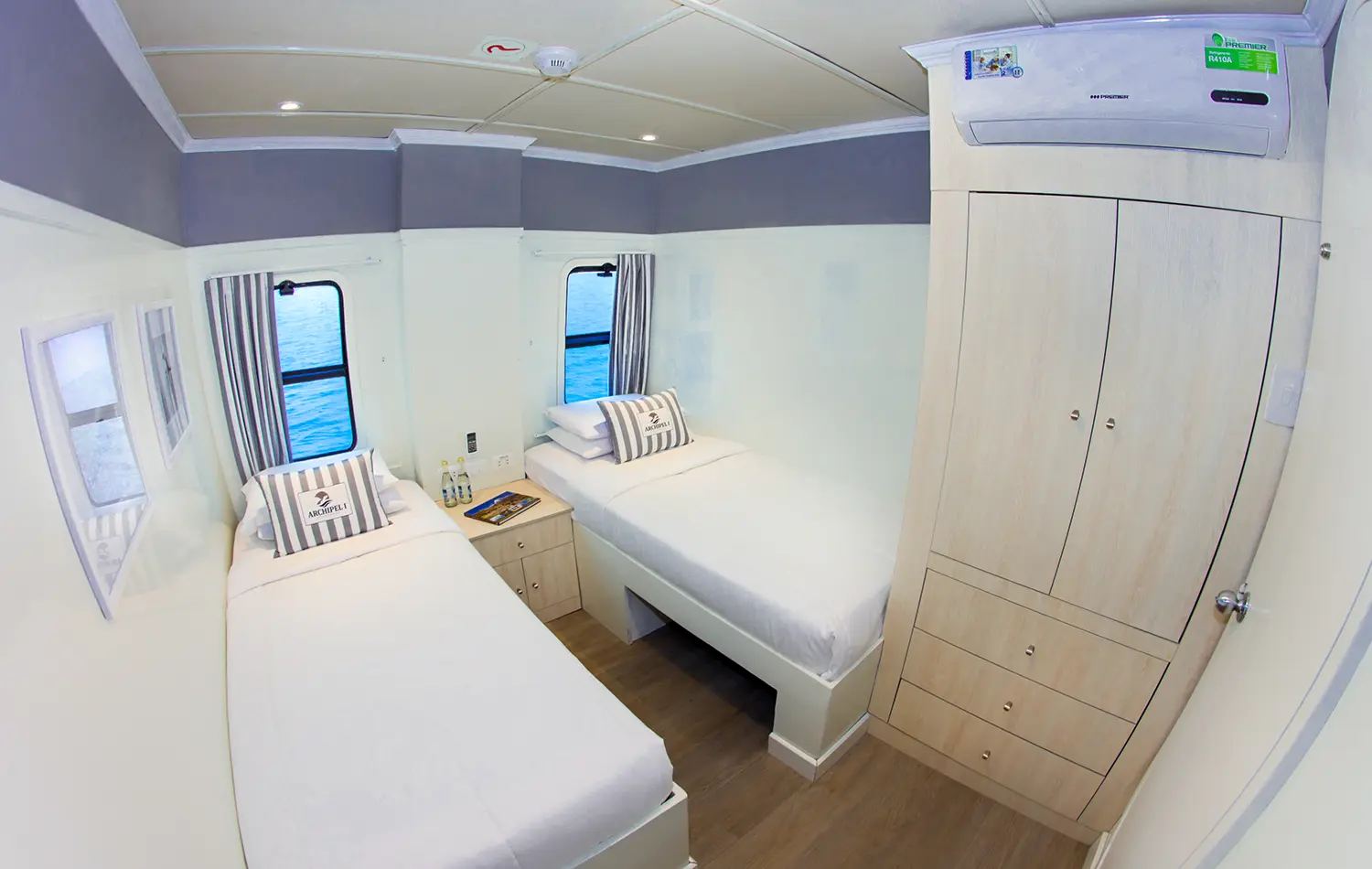 M/C Archipel I cabin