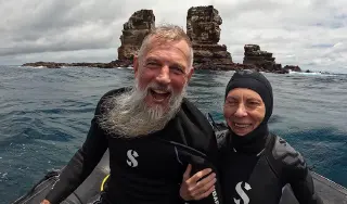 Galaxy diver 2 diving