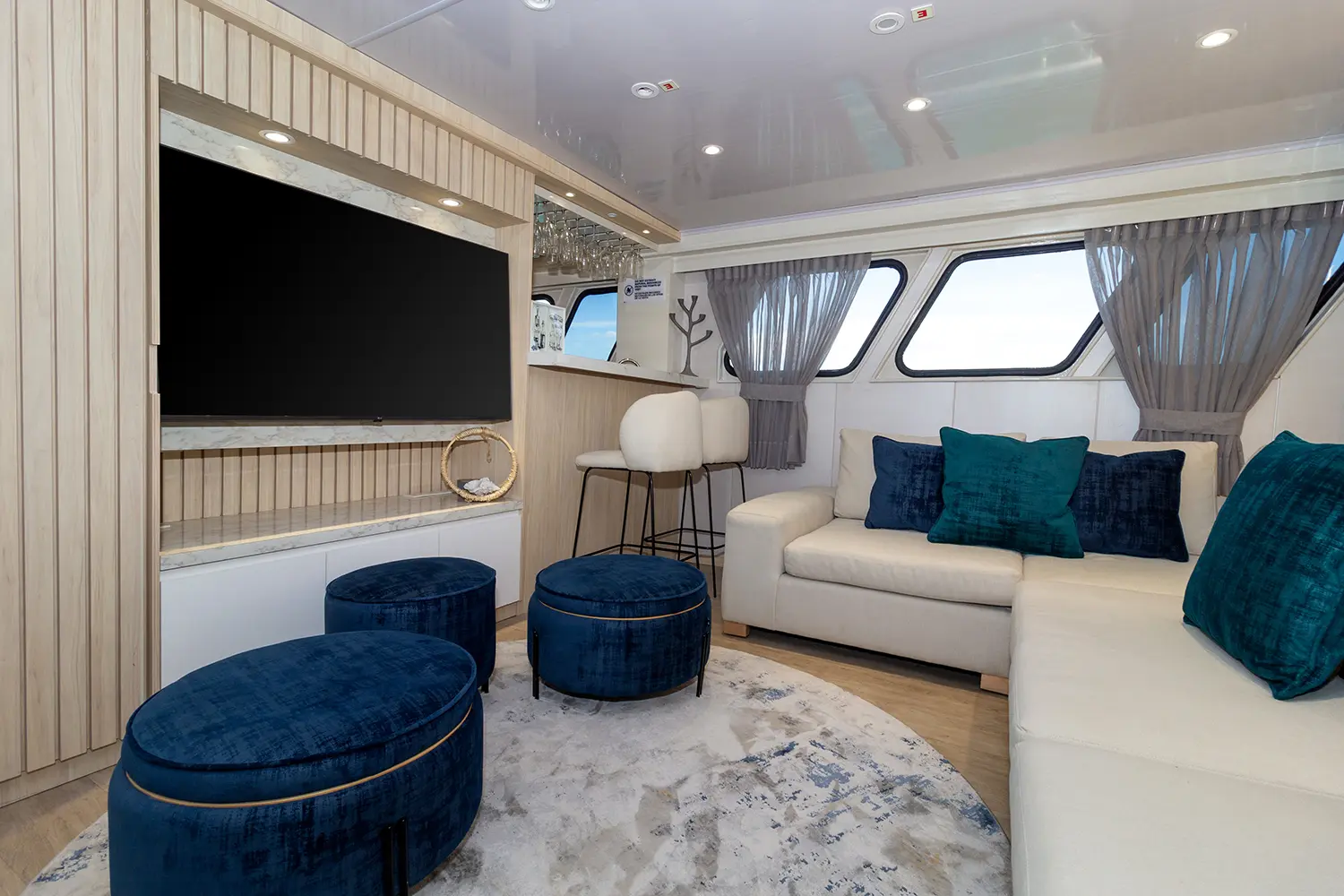 M/Y Galaxy Orion interior