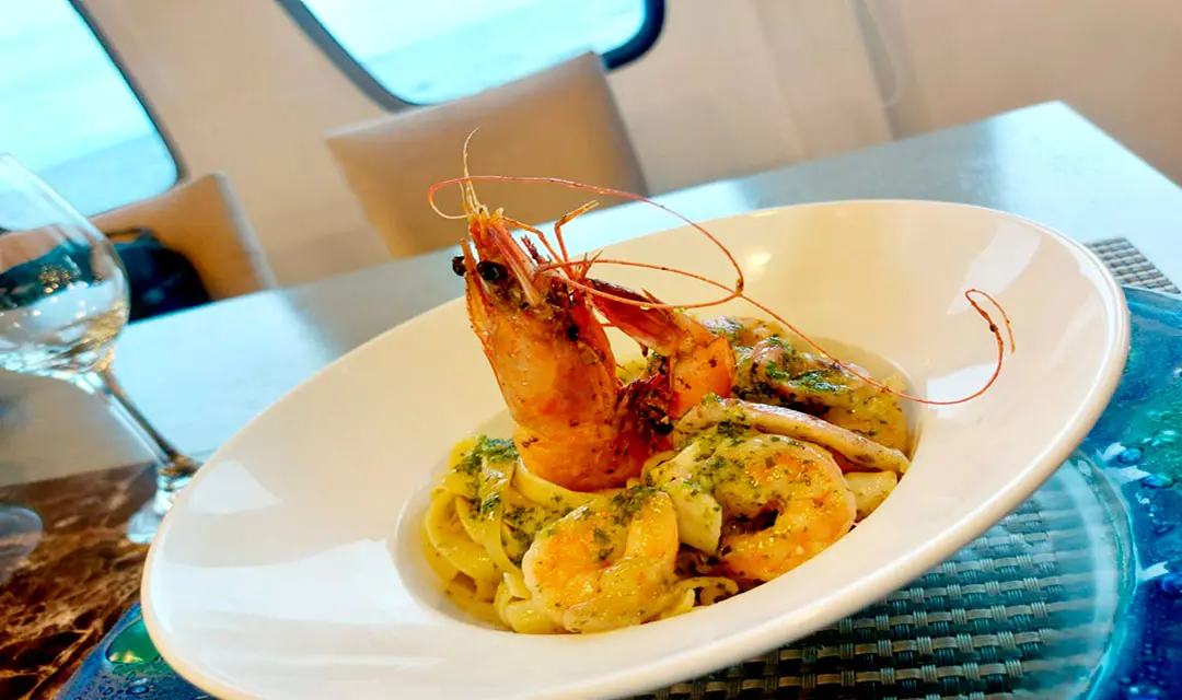M/Y Galaxy Orion restaurant
