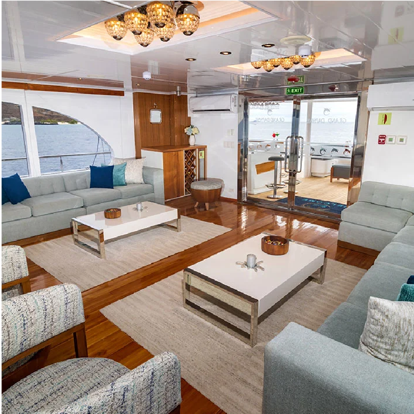 M/Y Grand Daphne interior