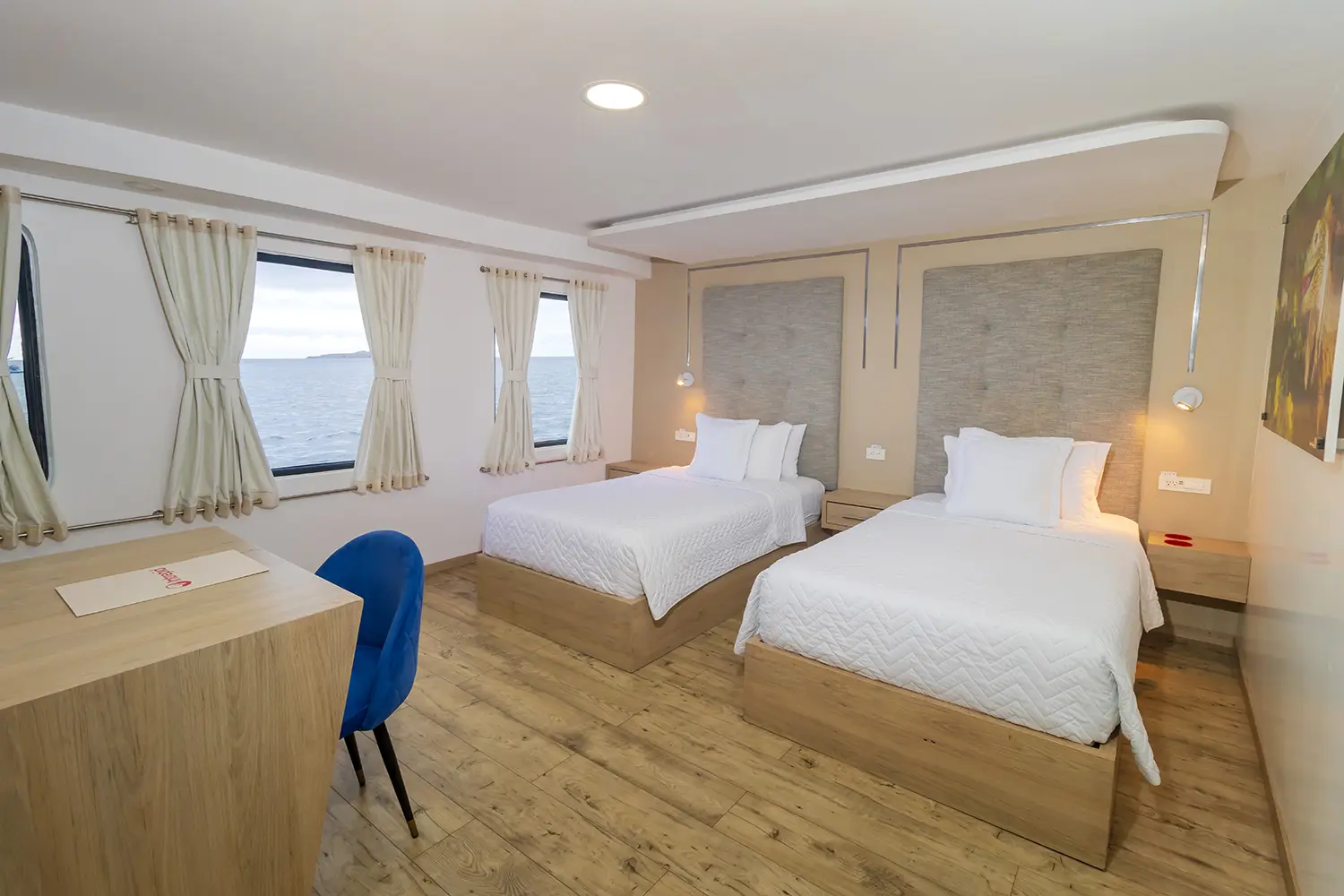 M/Y Grand Queen Beatriz cabin