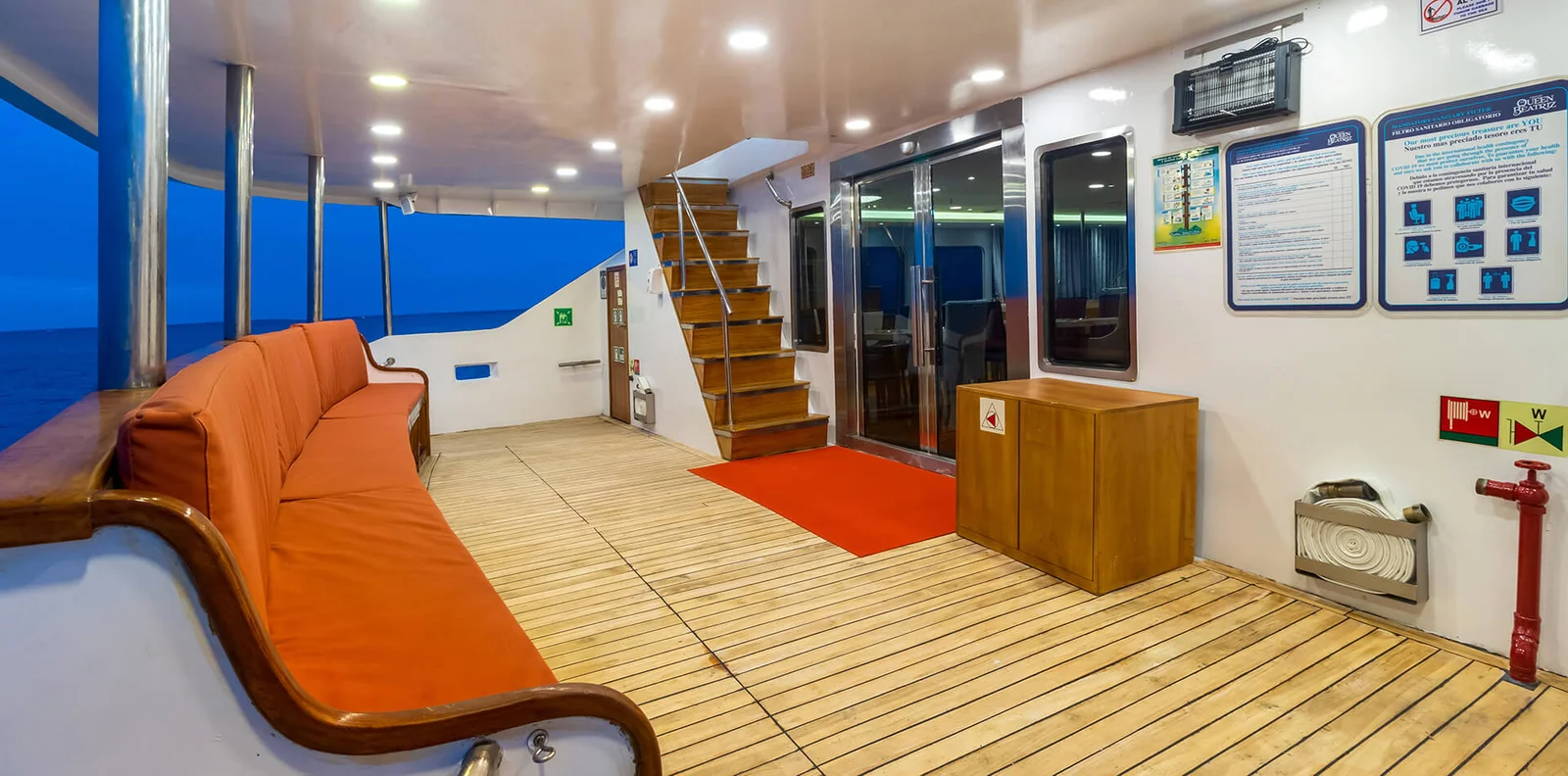 M/Y Grand Queen Beatriz interior