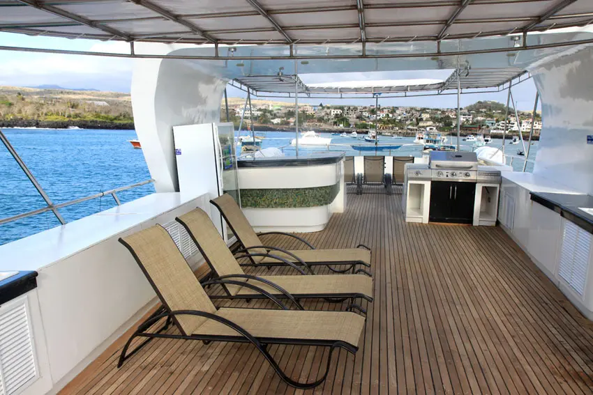 Humboldt Explorer deck