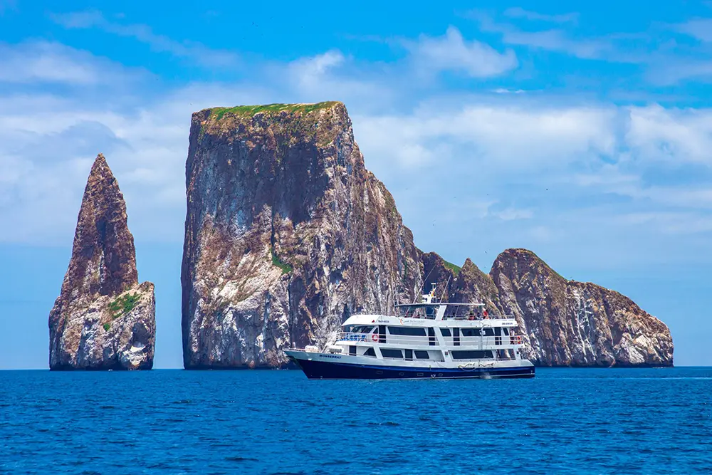Monserrat galapagos yacht exterior 04