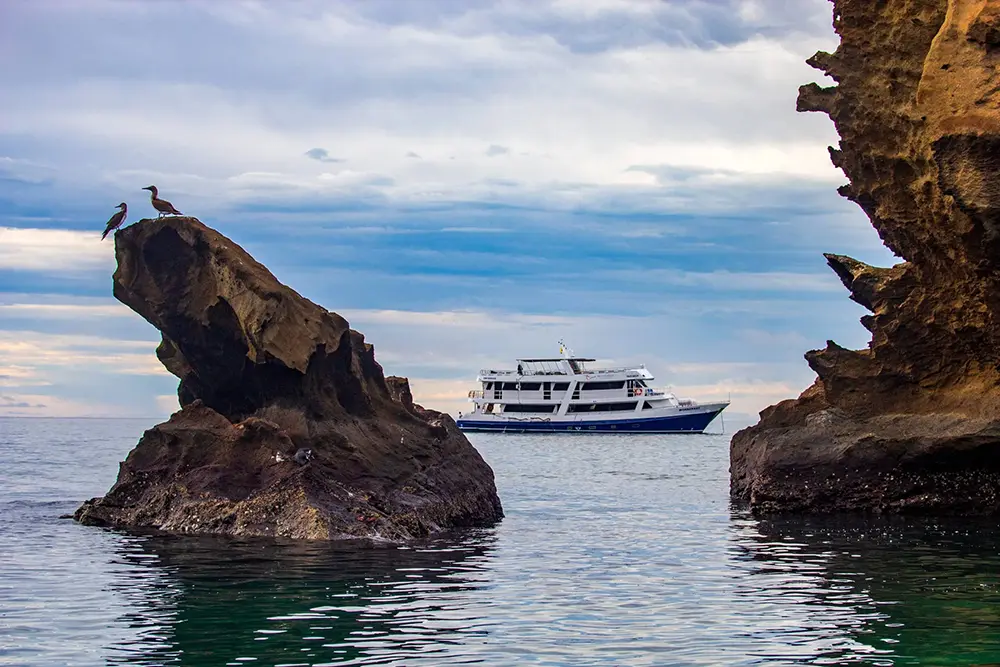 Monserrat galapagos yacht exterior 06
