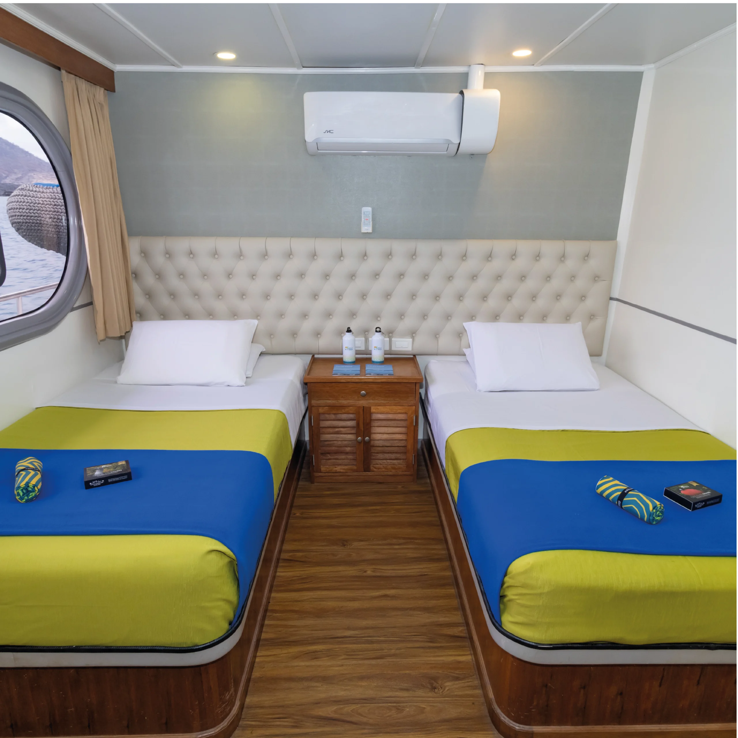 M/C Tip Top II cabin