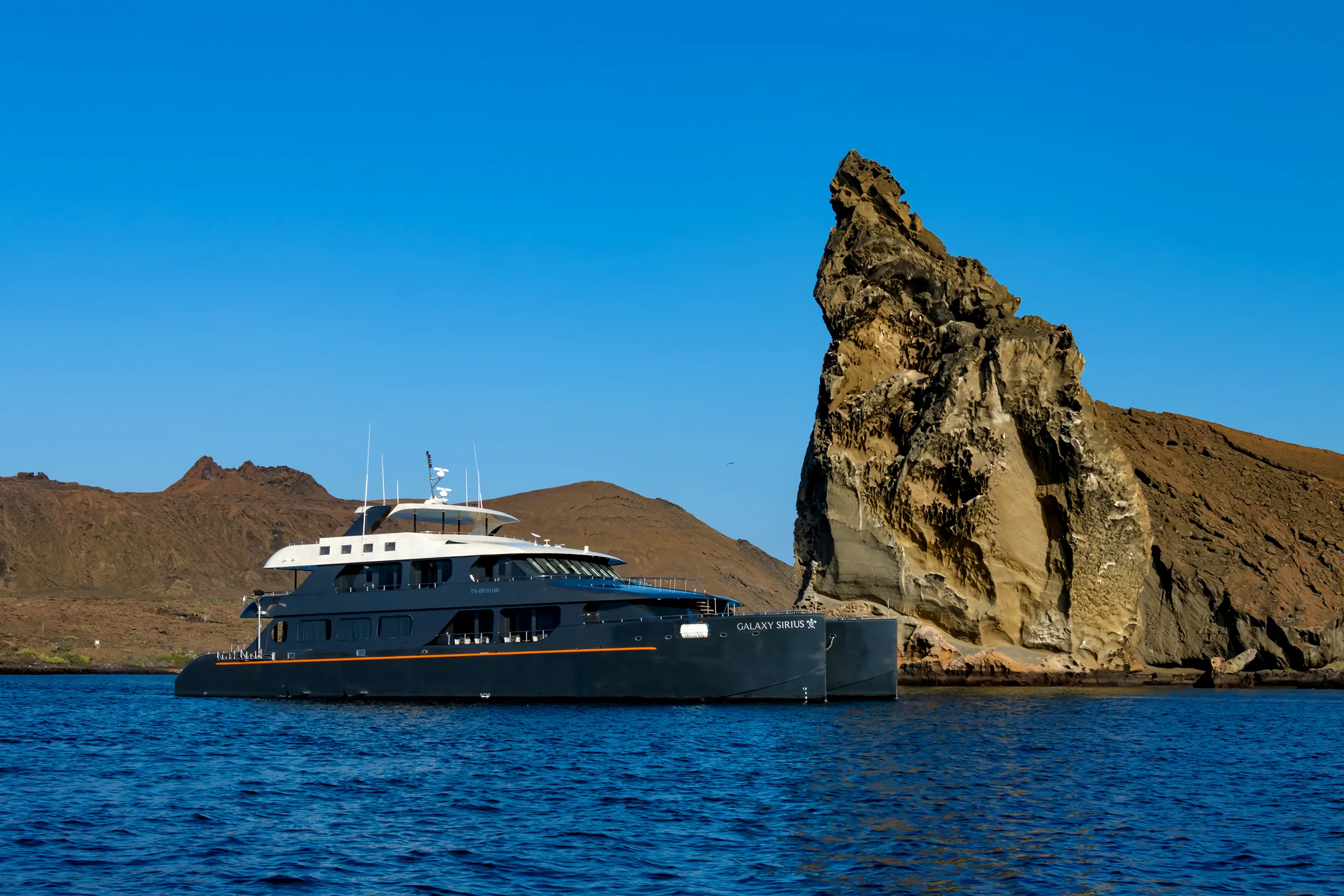 First class Galapagos boat
