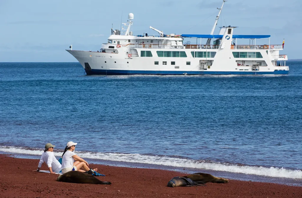 Isabela II Galapagos Cruise Exterior