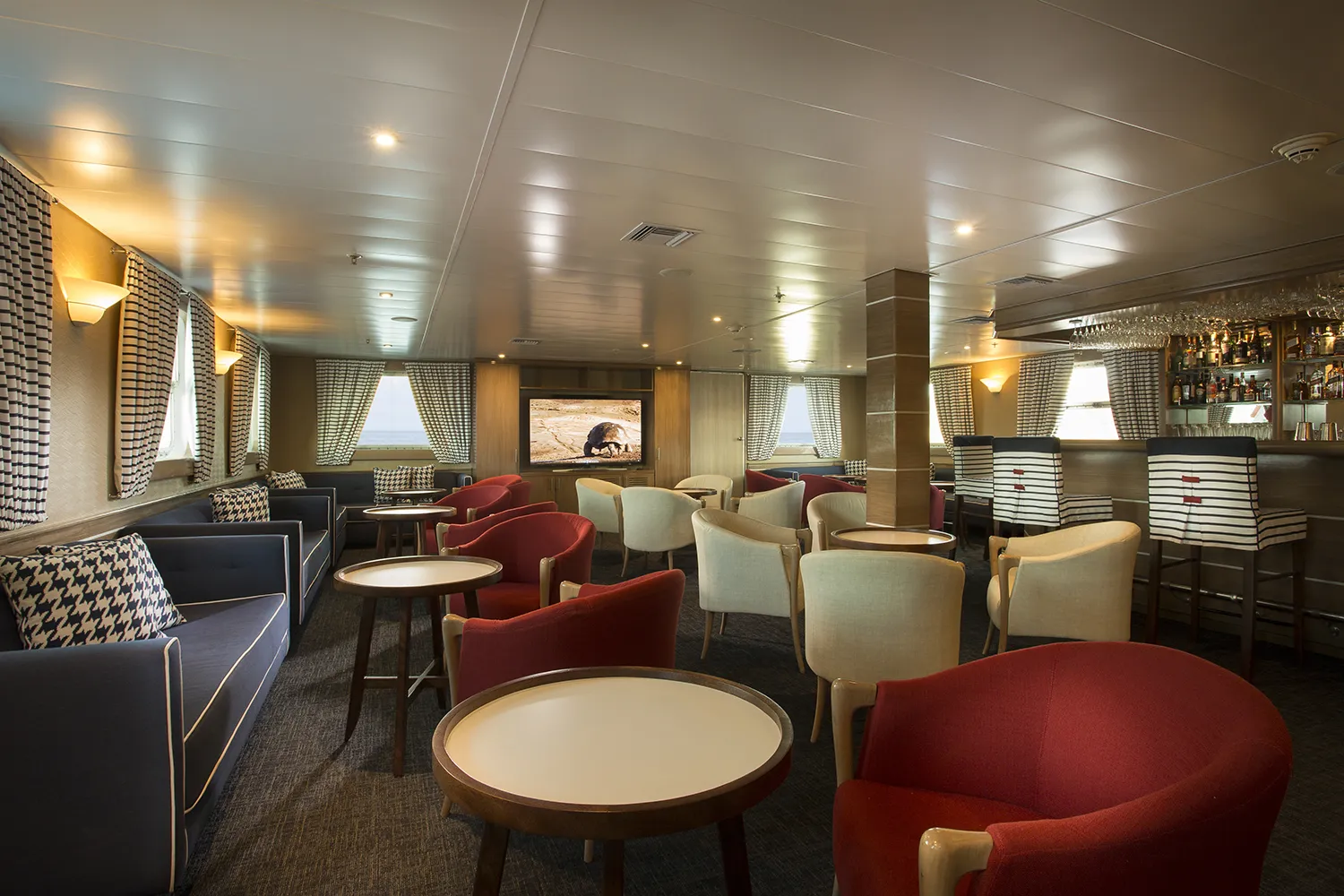 Isabela II interior
