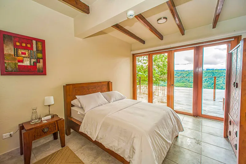 Kapari Lodge
