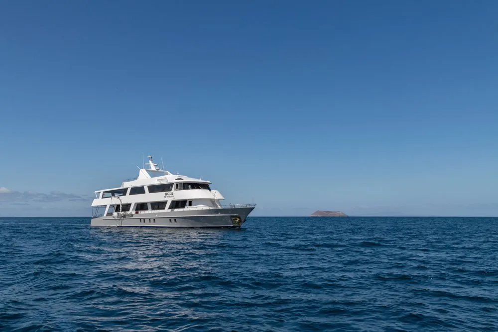 Koln Galapagos Yacht Exterior