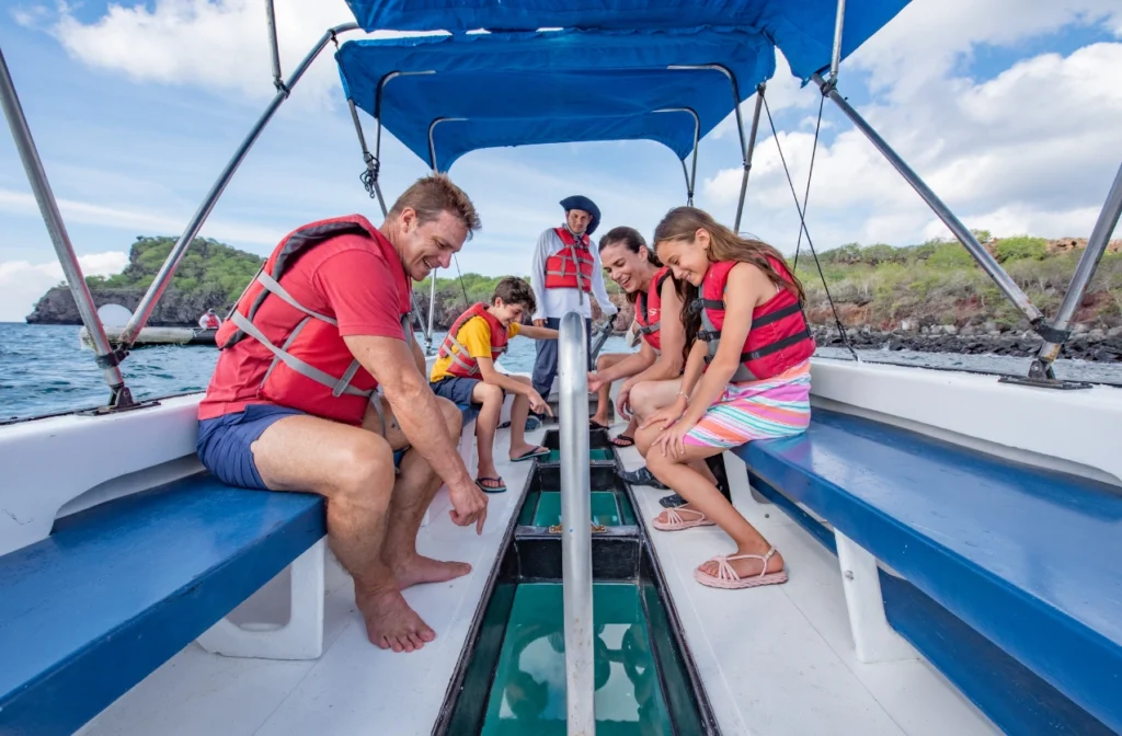 La Pinta Galapagos Yacht Activities