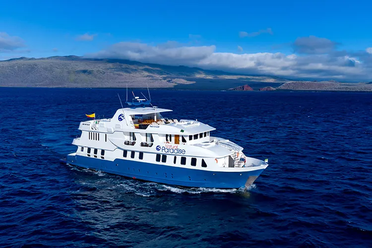 Natural Paradise Galapagos Catamaran Exterior