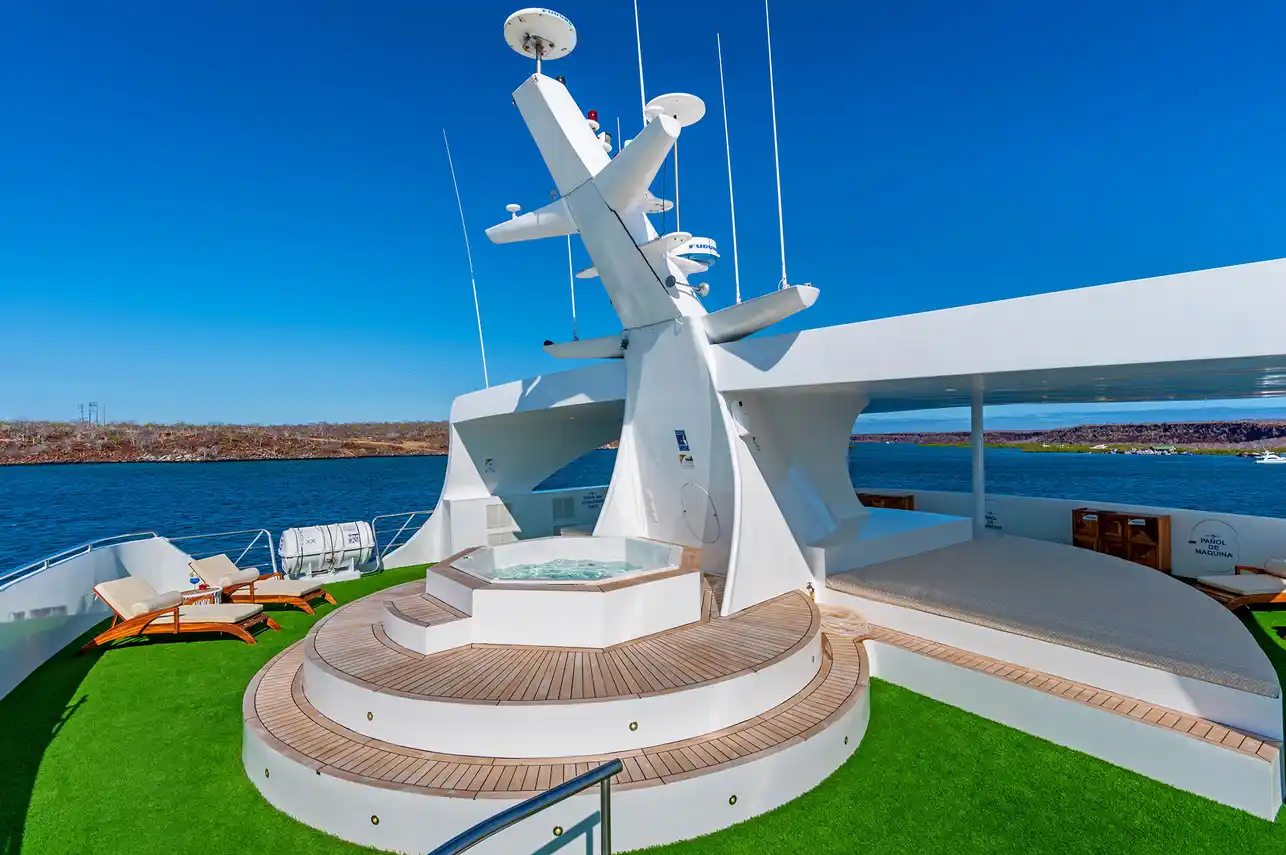 M/C Ocean Spray deck