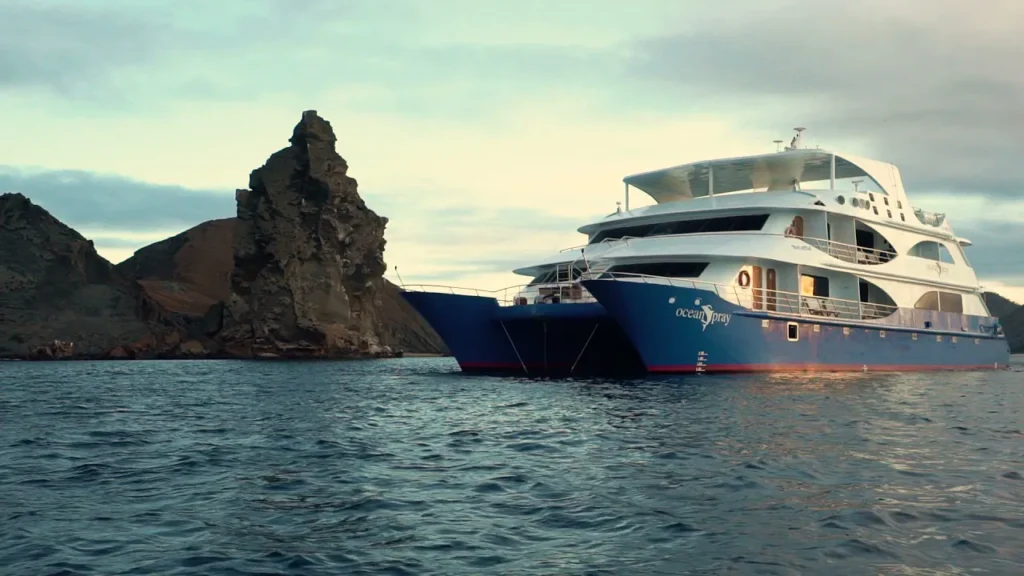 Ocean Spray Galapagos Yacht Exterior