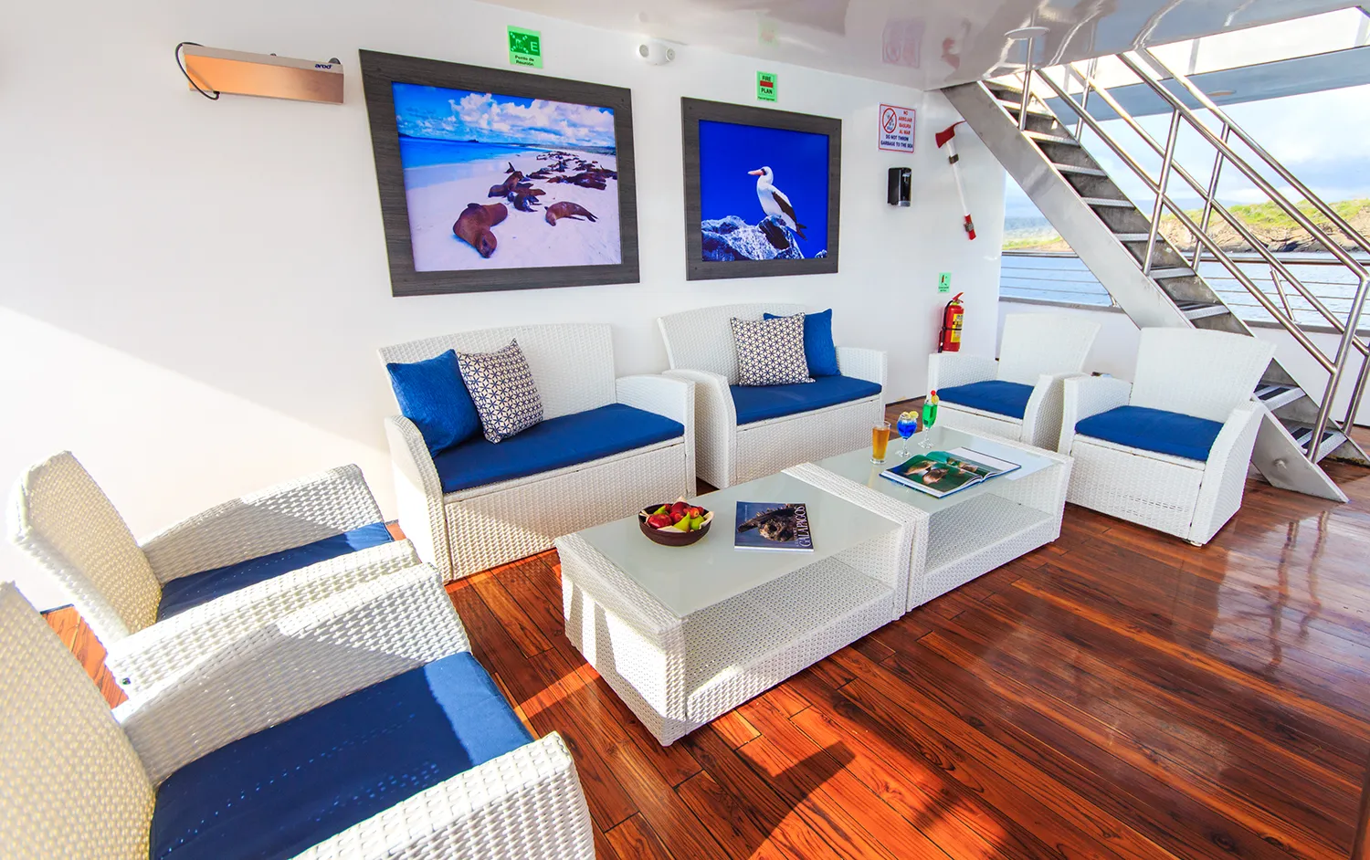 Solaris interior