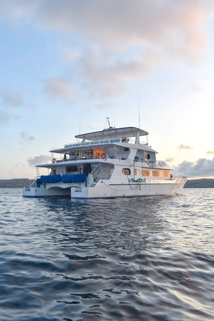 Tip Top 2 Galapagos Yacht Intro