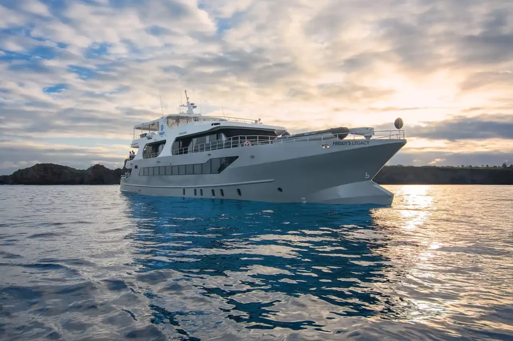 Tribute Galapagos Yacht Exterior